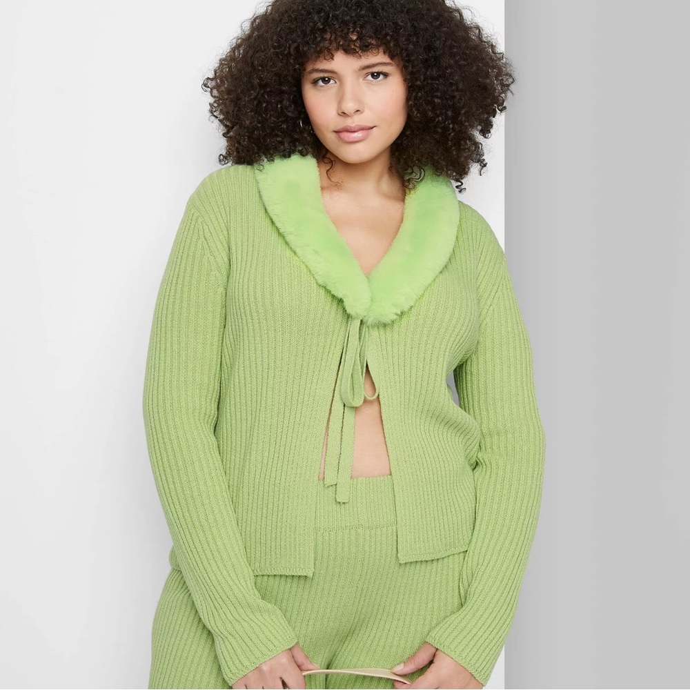 NWT SET Faux Fur Tie Sweater AND Pants